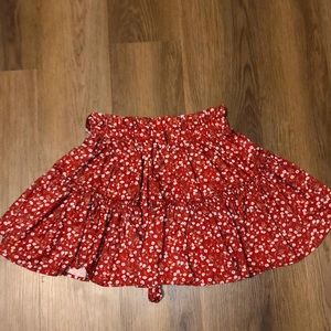 red floral skirt 🌹